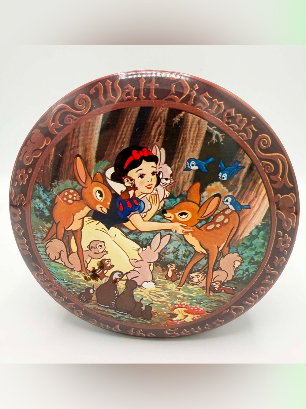 Vintage Disney's Snow White and the Seven Dwarves Round Tin Made in England